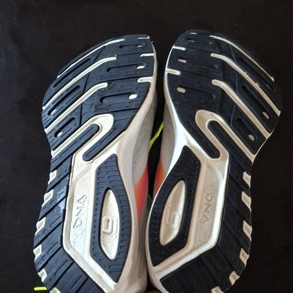 Brooks Womens Launch  Running Shoes Lightweight - Picture 6 of 7